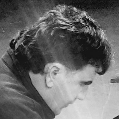 alikartal654324's profile picture. Beşiktaşlı..03.      🇹🇷 Ne  mutlu 🇹🇷TÜRKÜM 🇹🇷  diyene