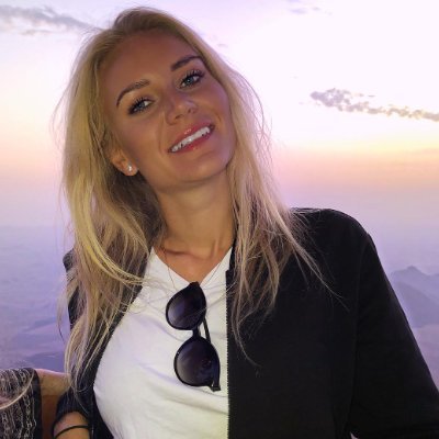 Get the news 🥸I ❤️ Skiing, traveling, horseback riding, hiking, swimming, beach, jogging. Have fun!