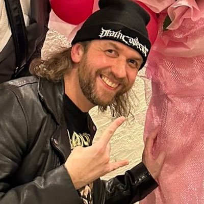 An English Werewolf in Kanagawa. Minion #99033333 (official). Posts about metal, cats, ninjas, wrestling, horror. MDK all f’n day. Posts in EN/日本語 (勉強しています)