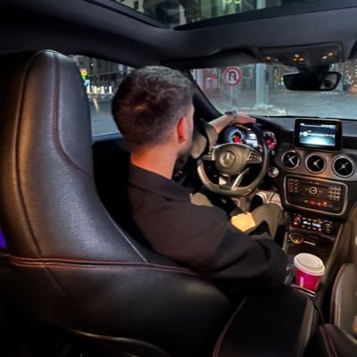 burakilhan0's profile picture. Adü