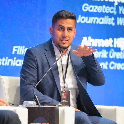 أحمد حجازي Ahmed Hijazi 𓂆 Profile