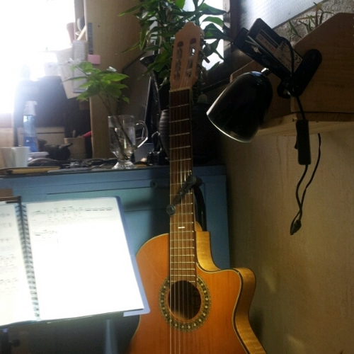 Gulebang's profile picture. 굴레방다리 장승