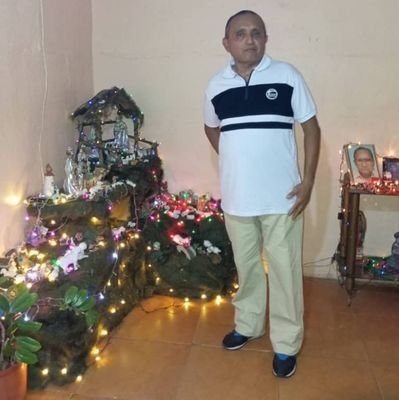 Ingeniero Civil y Handicapper para los hipodromos Nacionales y Americanos, asesor en jugadas deportivas.