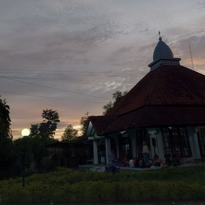 arrohmahklaten's profile picture. 