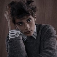 𝐄𝐒𝐓𝐇𝐄𝐑 𝐀𝐁𝐁𝐎𝐓𝐓 (@muggleshout) 's Twitter Profile