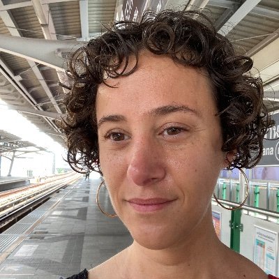 Journalist. Podcast Producer/Story Editor. @NPR @TheWorld. Co-host @NotTheCat_Pod. Researcher. Writing book on hip hop, youth, tech & politics in Myanmar