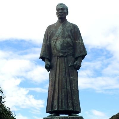 TTakky666's profile picture. 2025年　おみくじは中吉
一年一年悔いのないように進んでいきたいと思います。