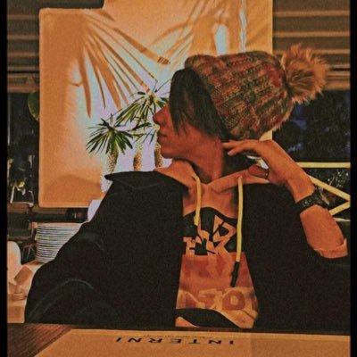 bumpkin_94's profile picture. ما دووم میاریم بدون اینکه بفهمیم