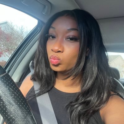 cierralmfao's profile picture. big forehead and bigger dreams. 🐘