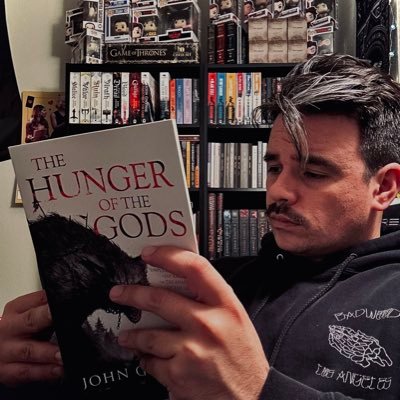 BolsterStrong7's profile picture. 📚 Reading + Writing 📚