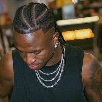 ٧bucks (@74ble) 's Twitter Profile