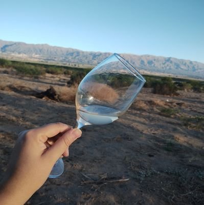 Vivir es hoy 🍃 🌈
La chica de los mapas 💅 🌎
También cocino ❤️