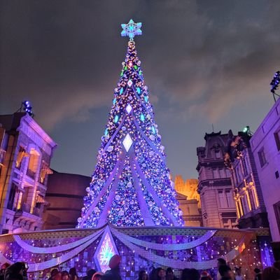 MARON1430625376's profile picture. 