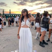 Pauli 🌙 (@paula_florees2) 's Twitter Profile
