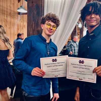 C/O 2028 JV/Varsity (ATH) 3.83GPA(All AP and Honors) Email:Michaelgunn10@gmail.com 4.8-40yrd Academic All state, Varsity Letterman