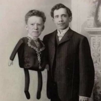 ☦️Christ-following, Latino MAGA Dad 🇺🇸 Electrician⚡️ ”You’re born with your pronouns between your legs” -Woodrow Wilson probably