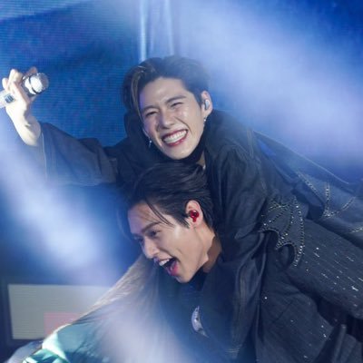 blluesm's profile picture. 