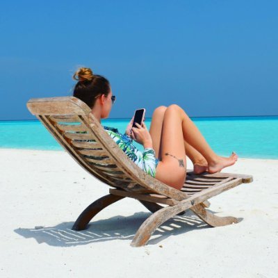 LauraThole4's profile picture. ❤️ Love life, 💖 be kind to yourself, 🇺🇸 loyal to the country. Freedom in the U.S. is a belief that empowers dreams and always guides us. ✨ 🌟