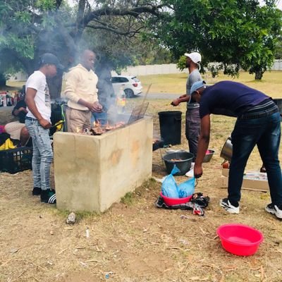 The Wise Man Does Not Lay Up His Treasures. The More He Gives To Others, The More He Has For His Own☀️. Multilingual/ @KaizerChiefs✌️✌️ | @Arsenal ...