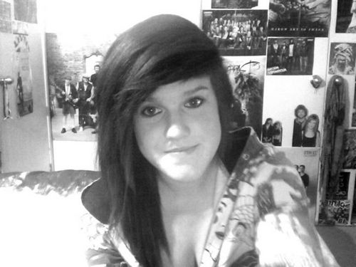 Before you point out whats wrong with me, make sure your hands are clean :3