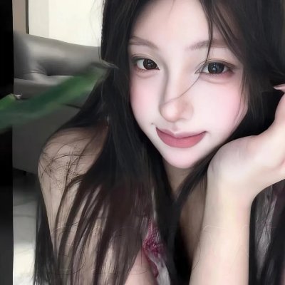 Nnaiqiuqiu's profile picture. 可甜可御的反差大女主 | 爱记录 找固炮 | 好友位首次面基有🚪 口嗨请绕道 | 希望在这里认识到更多有爱的人和事 | 不定期抽粉丝送视频约线下 | 点赞关注解锁去水印原图