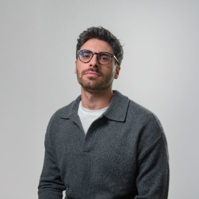 Transforming pixels into web experiences. Shaping memories with AI.