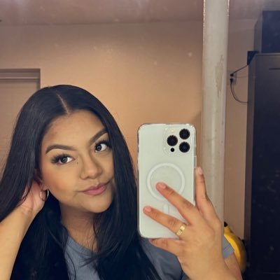 c_ericaaa's profile picture. 