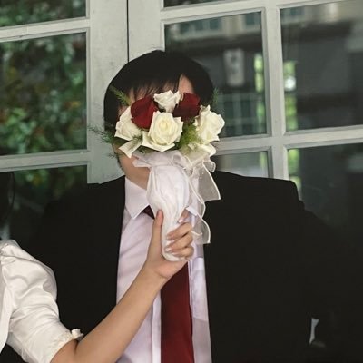 edisontth93's profile picture. My second personal “X” account cause some cunt hacked into my previous one and spam his NFT nonsense and got it permanently suspended.