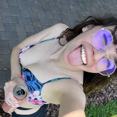 18+|CONTENT CREATOR|Seller Facetime show!
And yes I do close by meets Dm is open for meets up and content $$Dont come stress me imma block you