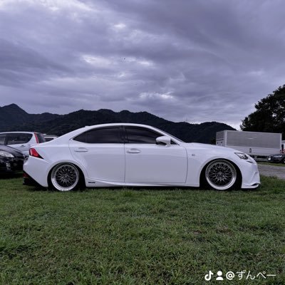 junpei_522's profile picture. LEXUS is      セルシオ20後期                                横浜