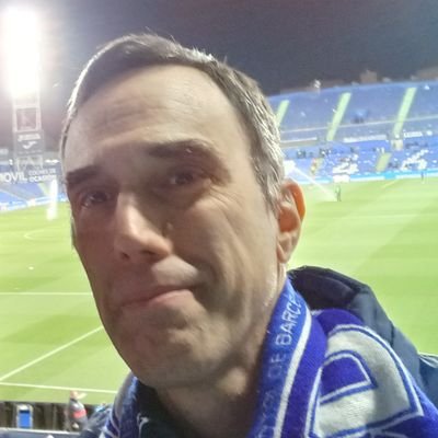 AlbertDelbecque's profile picture. Perico de nacimiento, socio de la PEAH y empezando una nueva etapa en el Zona Press con mi peque