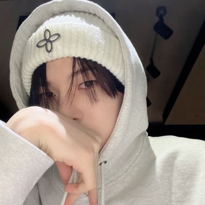 luvjnhyk's profile picture. - junhyuk biased ✧˖°.☾