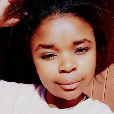 Nomonde_chom's profile picture. You'll definitely find me in the comments!