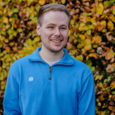 https://t.co/CyQ8bRzlRk - Automatic database, file, server backups. Full stack developer, BSc Computer Science, Previously at Airbus in Munich
