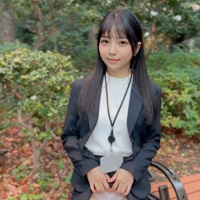 普段は普通のOLです👩💼 外で気持ちよくなるのにハマって人生狂いました…!
おっぱい大きくなくても好きだよって人はフォローして欲しいです🥺