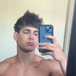 SummerW38740's profile picture. proudly gay,shy  but ready to make new friends🙂😜😜