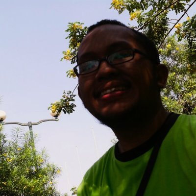 FenzaRandikar's profile picture. 