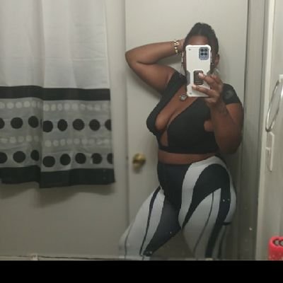 BlackDiva715's profile picture. Dont Follow Me, 
Follow ya Dreams! ♑
#PP03 #678 #201 IG/DaBlaqButy1 ✊🏾