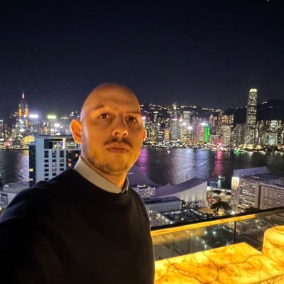 Swiss in Hong Kong | JP Morgan | Exploring tech, innovation, and ideas shaping the future. Views my own. Not financial advice. Open to connect