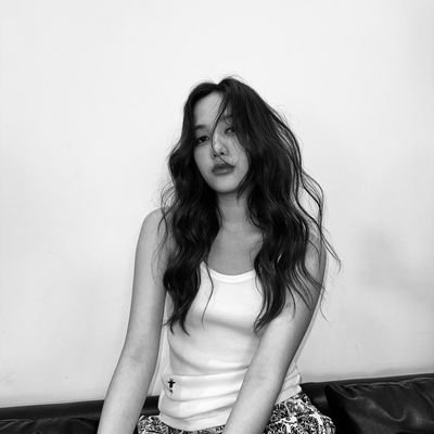 morgadojenner's profile picture. 🐰🦦 ° 𝑭𝒍𝒖𝒎𝒊𝒏𝒆𝒏𝒔𝒆 🇭🇺° 𝑩𝒂𝒓𝒄𝒆𝒍𝒐𝒏𝒂 ❤️💙 ° 𝑳𝒊𝒗𝒆𝒓𝒑𝒐𝒐𝒍 🔴⚪ °