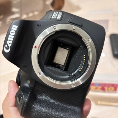 ceanzkandera's profile picture. tenang seperti air yang selalu mampu menghancurkan batu dengan cara yang lembut 🙏🏻