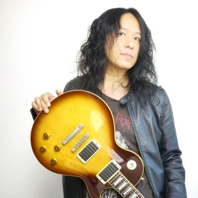 音楽好きと繋がりたいのでフォロバします。ギターとビールが大好きなリーマン。IbanezのRGが大好き。粘土こねるのも好きです。ZOIDSも。個人サイトはhttps://t.co/EQ6vfvnYdS
バンドはCaptude https://t.co/s3IIhiykPz 原宿remote