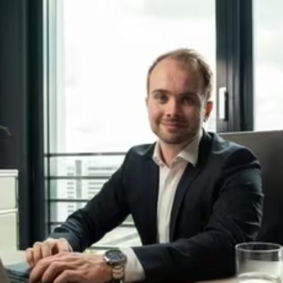 Investieren, um meine Zeit zurückzugewinnen – Optionen, Aktien, Dividenden, Wert – The Finance Nerd – Grundlagen – Stein für Stein 🧱 – $TSLA Investor. ⚡️
