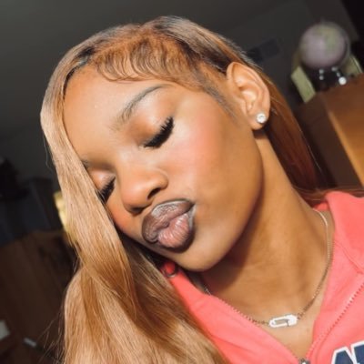 ♌️; fuck you, we not friends.. f// my gram m.mercedesssss