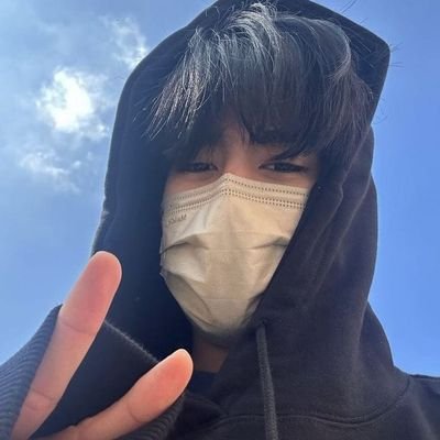 Fefesatur's profile picture. 🪐.....🤍
@jeffsatur @BarcodeTin