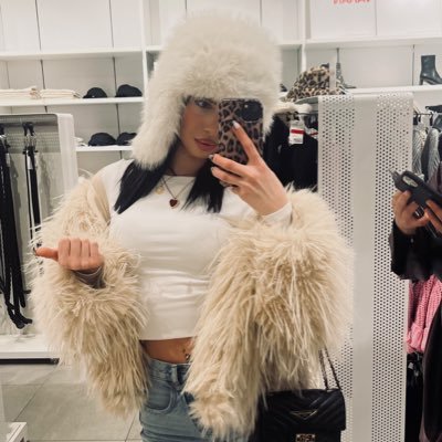 beyzooss Profile Picture