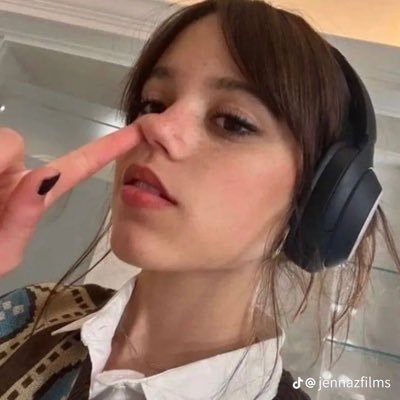 dvmbnerd's profile picture. owned by my daddy @STUDANTICS !