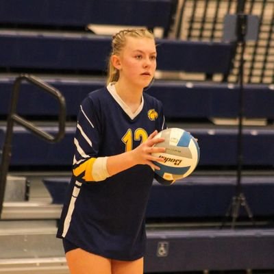 Class of 2028
OH hitter
Flight volleyball state select 15s
School: Columbia Central
#12