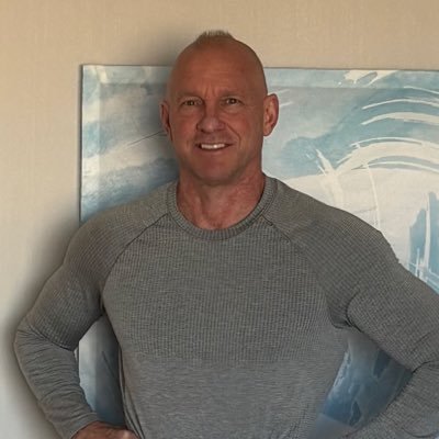 hea63787's profile picture. Living here in the Sonoma valley with my beautiful wife and our 9 dogs.