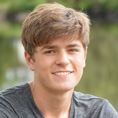 Sujonsmohanto's profile picture. I'am simple man bt also honest.